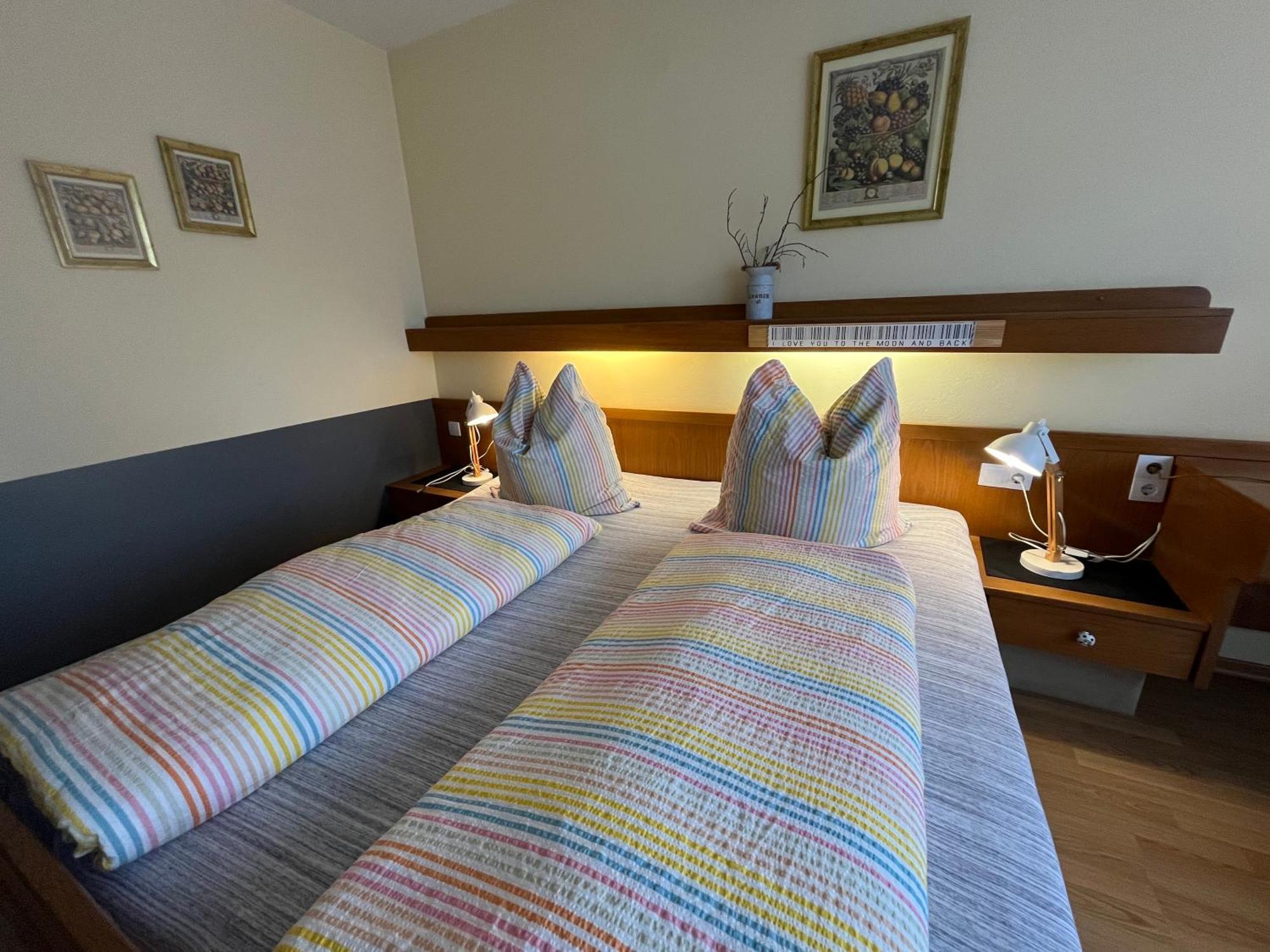 Goldener Hahn B&B Baiersbronn - Ferienwohnungen Mit Hotel Service Nahe Gartenschau Tal X 部屋 写真