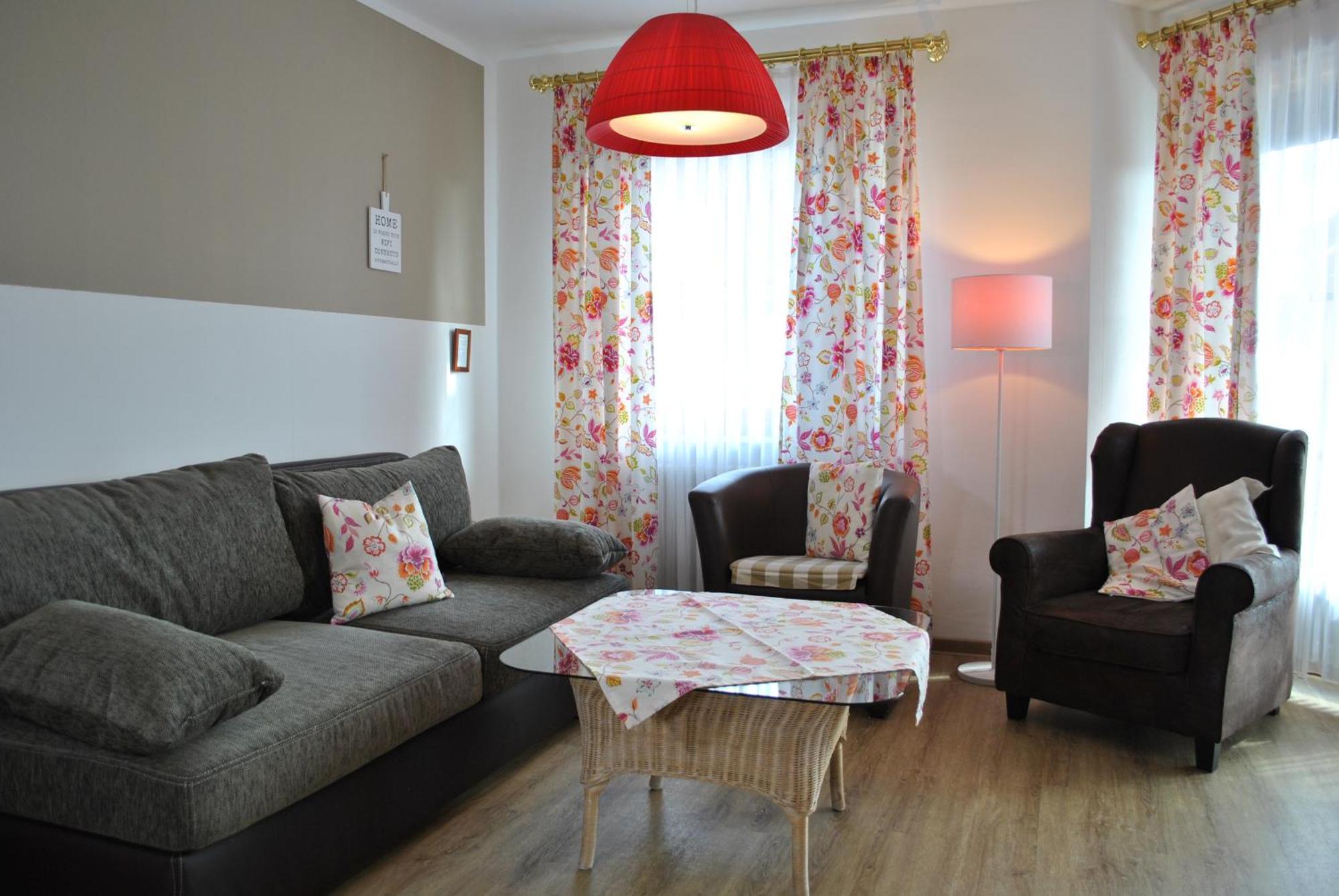 Goldener Hahn B&B Baiersbronn - Ferienwohnungen Mit Hotel Service Nahe Gartenschau Tal X 部屋 写真